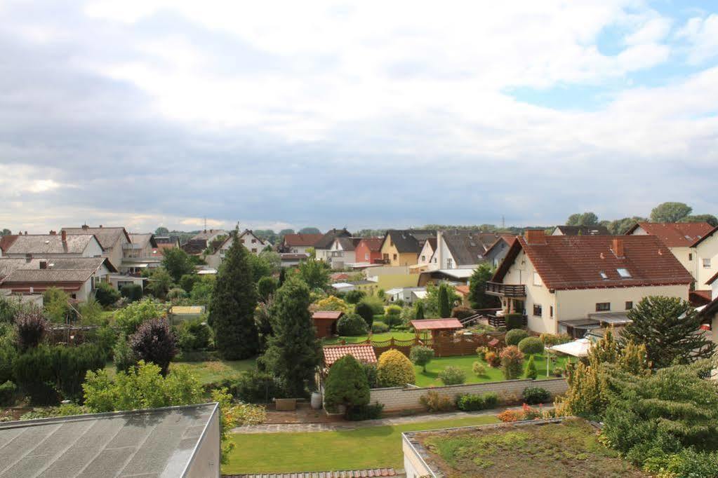 Stern Am Rathaus Отель